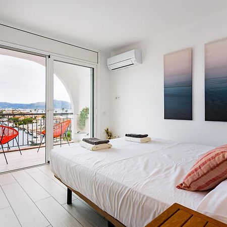 Apartamento Frente Al Canal Con Terraza Empuriabrava Exterior photo