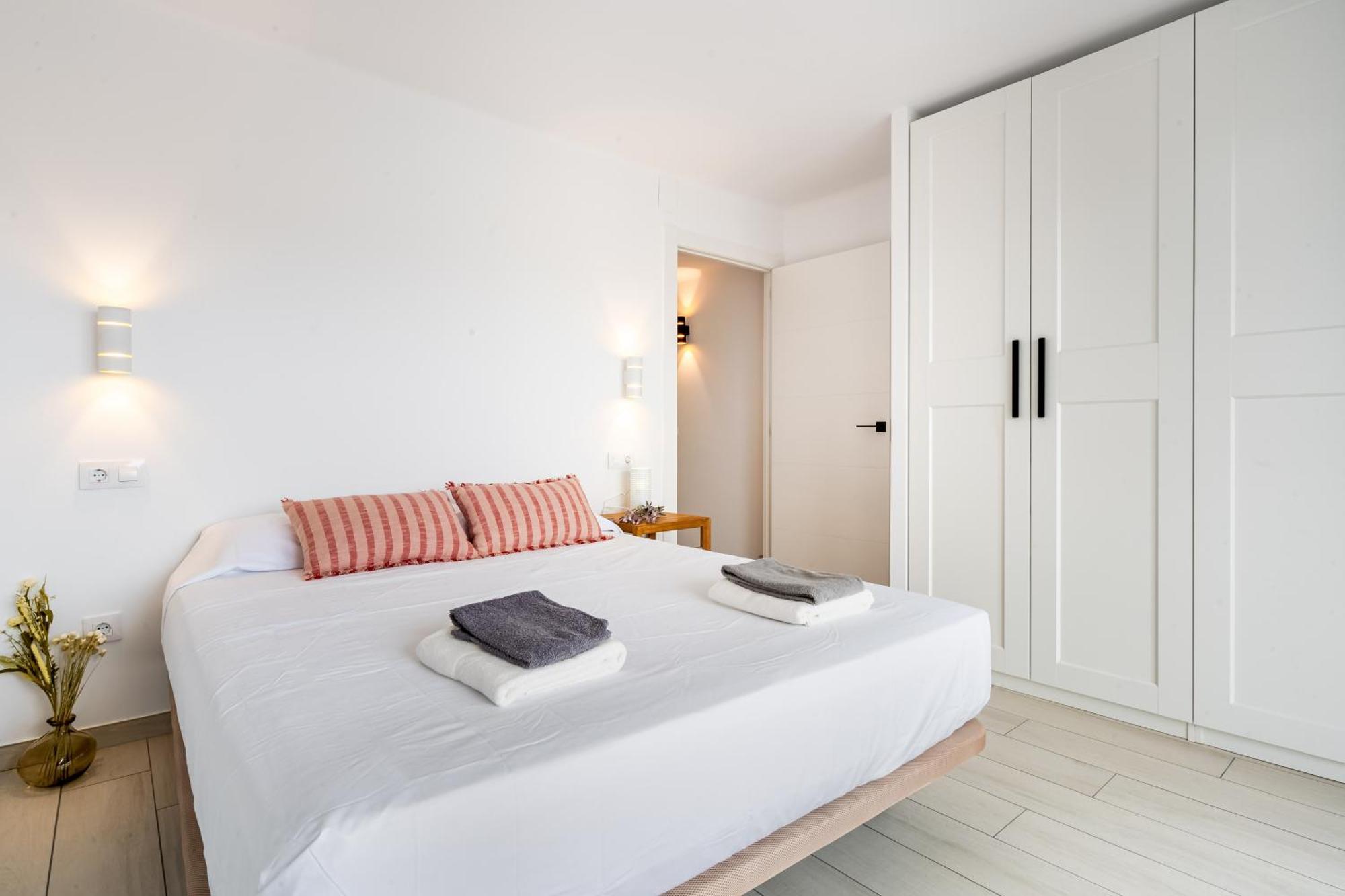 Apartamento Frente Al Canal Con Terraza Empuriabrava Exterior photo